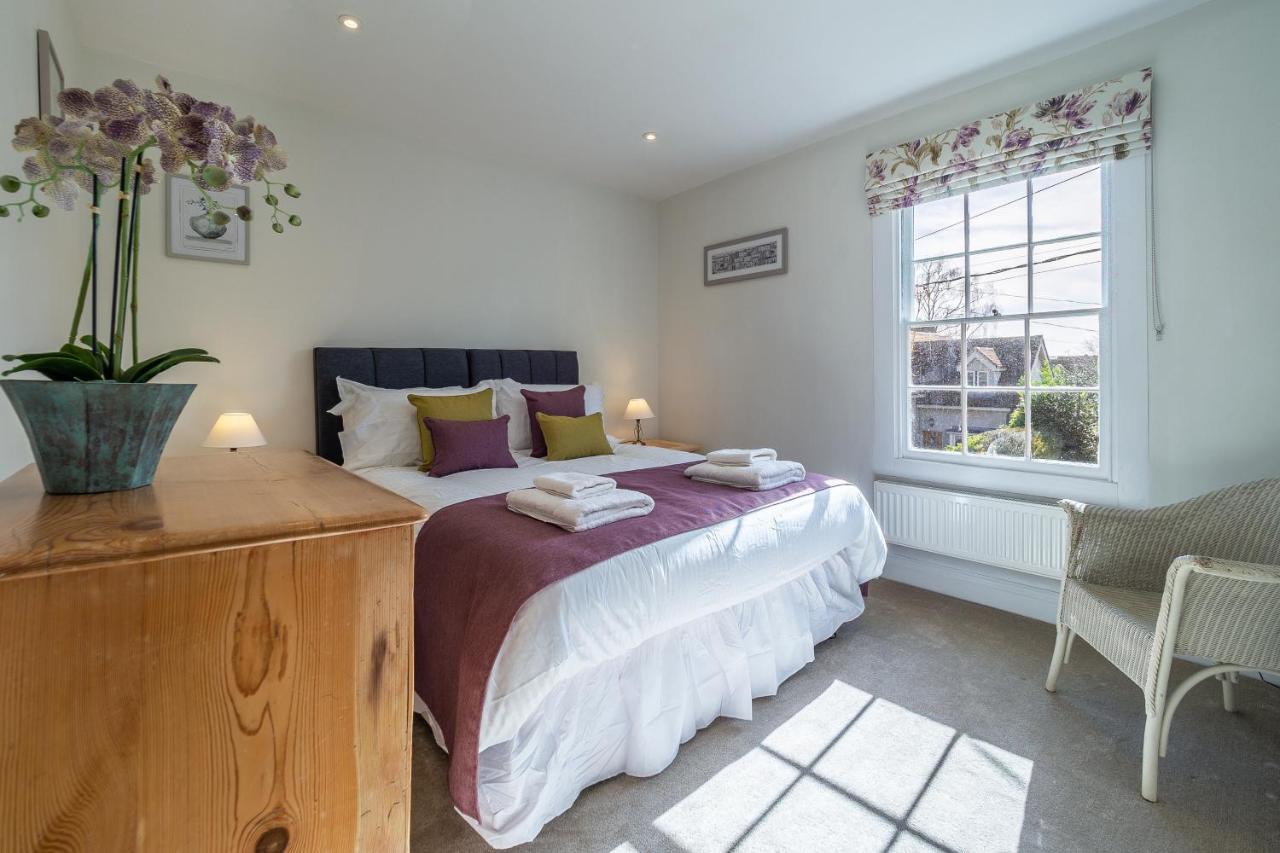 Adorable Cottage With A Log Burner In Heavenly Village - Constable Lodge Nayland Buitenkant foto