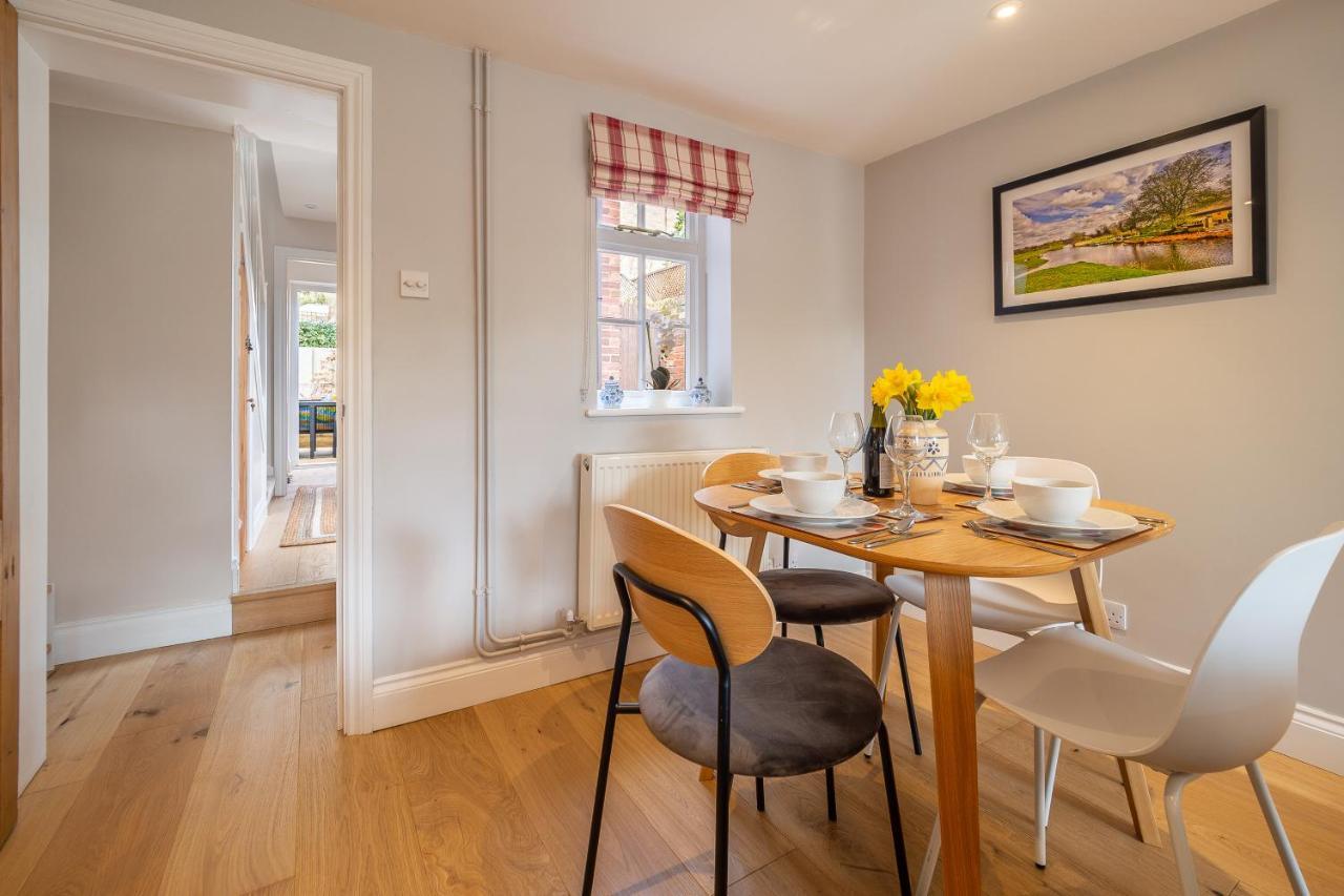 Adorable Cottage With A Log Burner In Heavenly Village - Constable Lodge Nayland Buitenkant foto